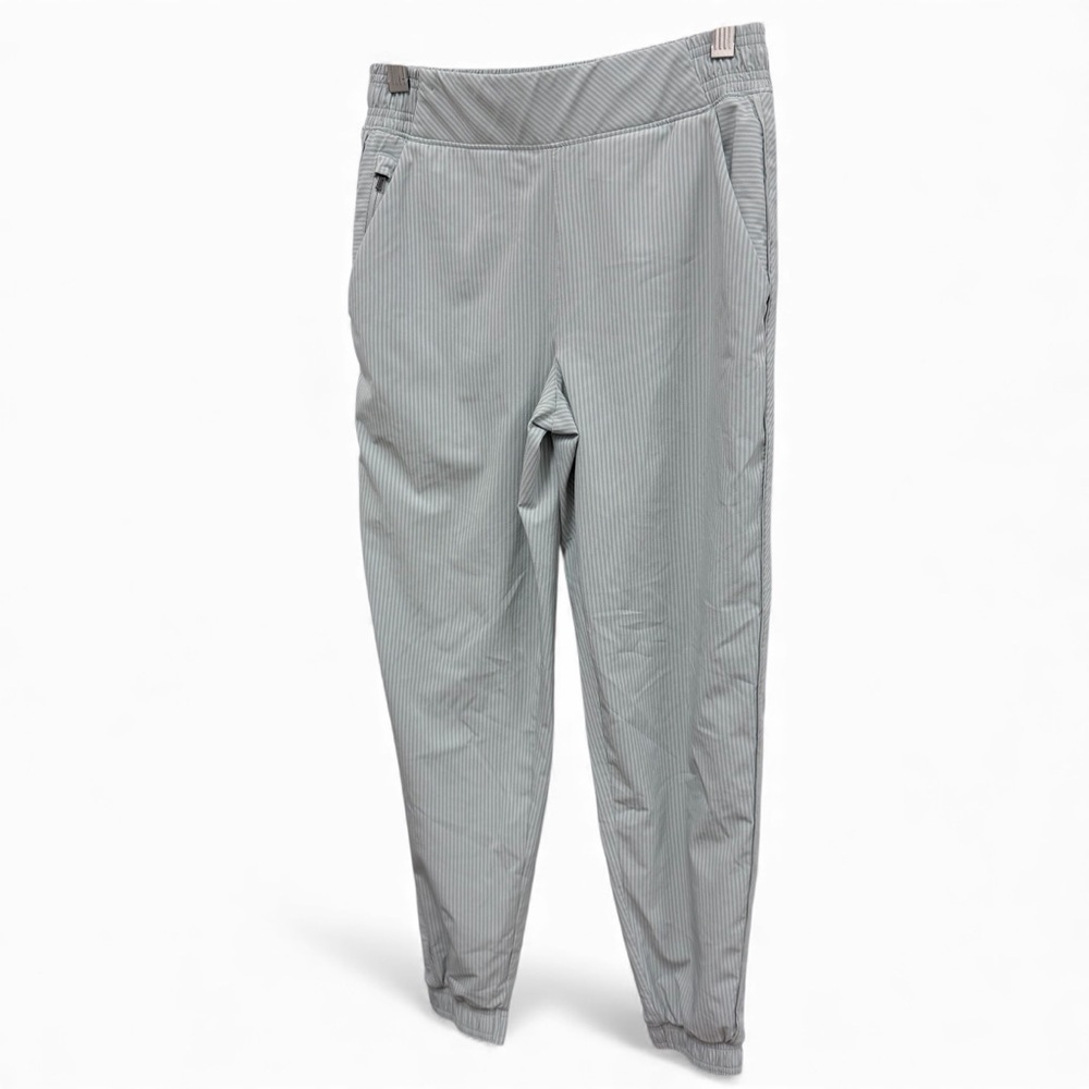 Athleta Brooklyn Textured Ankle Jogger Pant in green size 0/P